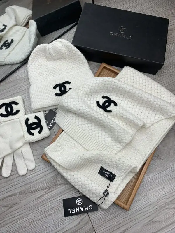 chanel hat and echapres and glove set s_1260a202